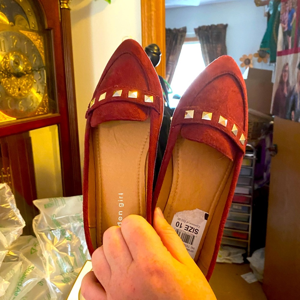 Size 10 New pointed shoes